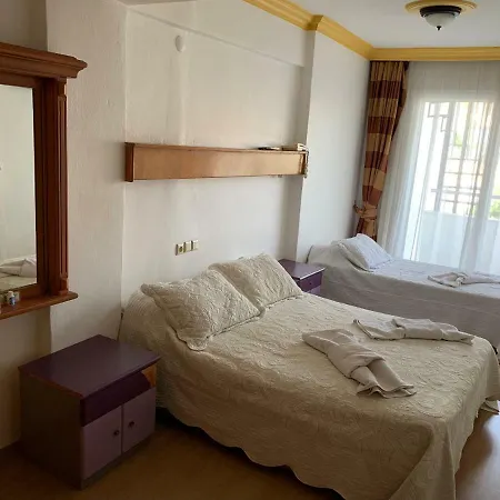 Yuksel Hotel