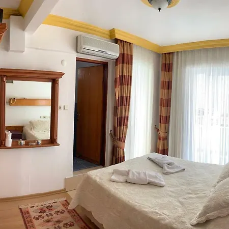 Yuksel Hotel