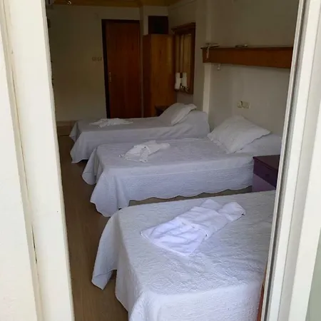 Yuksel Hotel